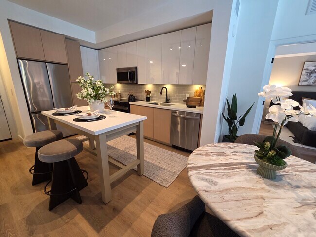 Foto del edificio - 1550 NE 124th St