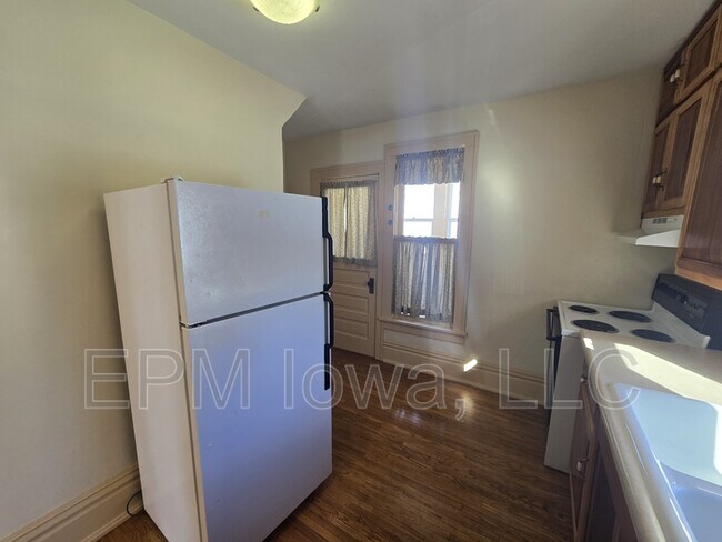 Foto del edificio - 212 Randall St