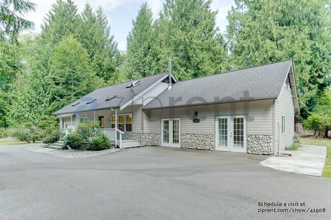 Building Photo - 13005 200th St SE