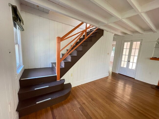 Foto del edificio - Two-Bedroom House