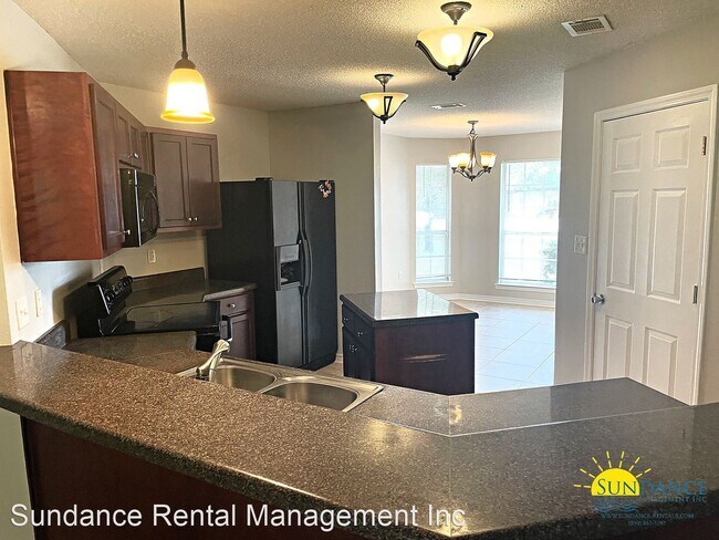 Building Photo - 4 br, 2 bath House - 1469 Nantahala Beach