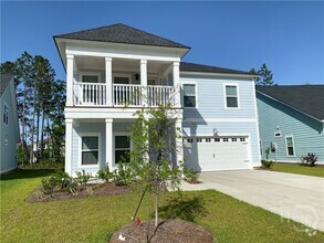 Building Photo - 145 Binscombe Ln