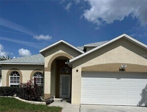 Building Photo - 27452 Sky Lake Cir