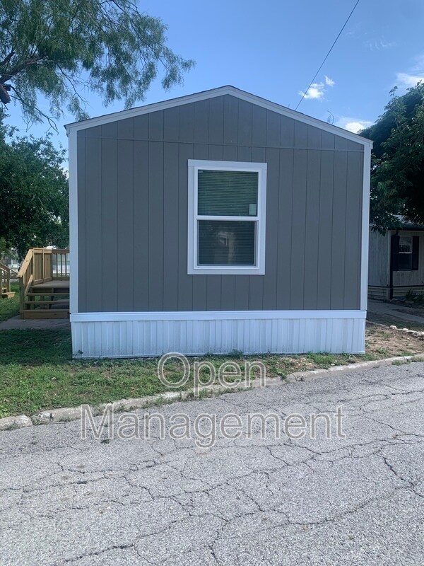 Building Photo - 2501 Martin Luther King Dr