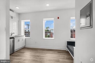 Building Photo - 2046 E Huntingdon St