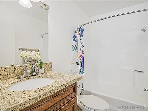 Building Photo - 9336 Twin Trails Dr
