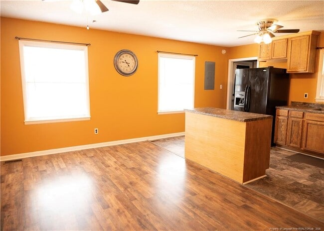 Foto del edificio - 2809 Needle Ln