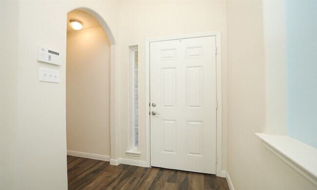 Foto del edificio - 10914 Barker View Dr