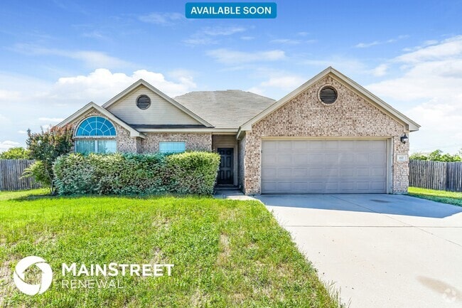 Building Photo - 112 Currie Ct