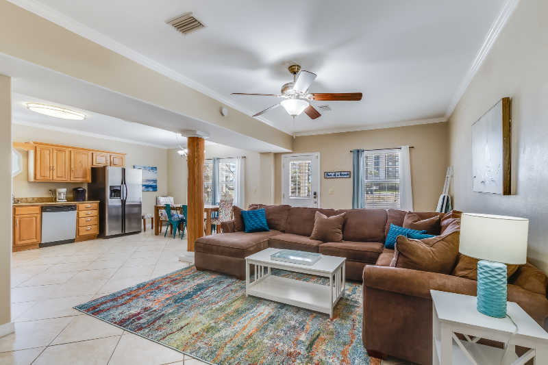 Foto principal - 962 W Beach Blvd