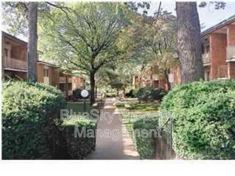 Foto principal - 1800 Jefferson Park Ave