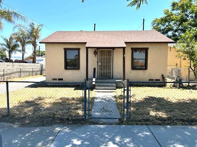 Primary Photo - 220 N Gilbert St