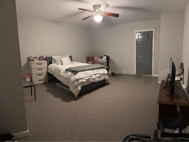 Building Photo - 0 Main St