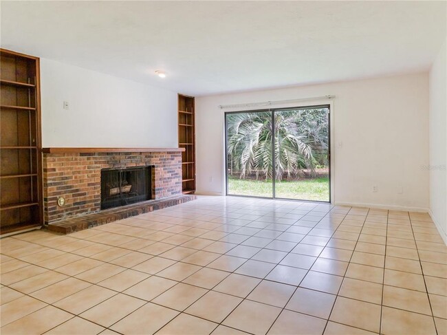 Building Photo - 2440 NW 54th Ave