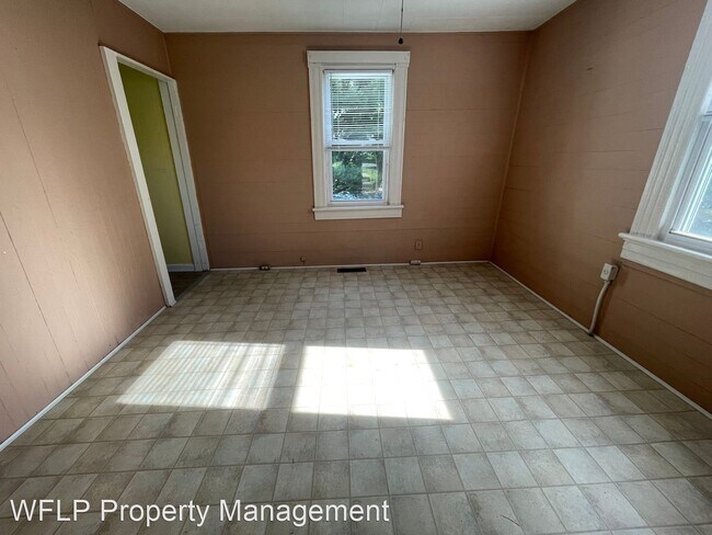 Building Photo - 2 br, 1 bath House - 11 Beverly Street