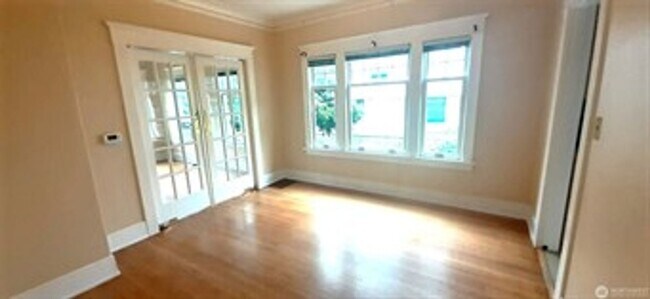 Foto del edificio - 4Bd/1.5Ba Seattle House