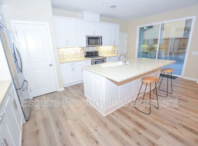 Foto del edificio - 2725 Navajo St