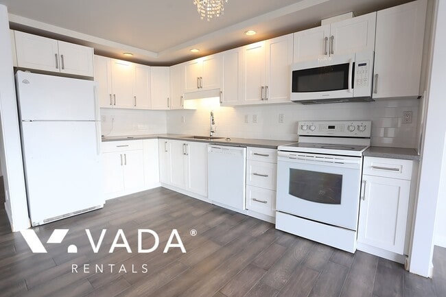 Building Photo - 1000 Beach 2 Bed Apartment For Rent 504-10...