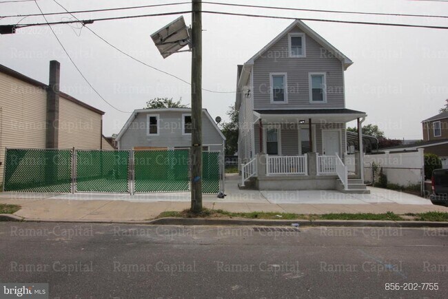 Foto del edificio - 1123 Cambridge St