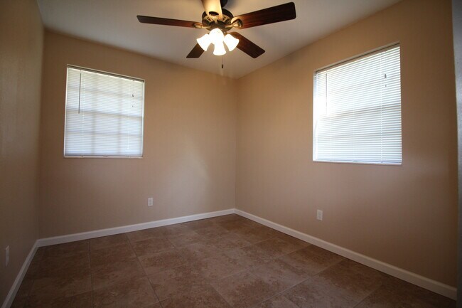 Foto del edificio - Beautiful Renovated Home In Fort Walton Beach