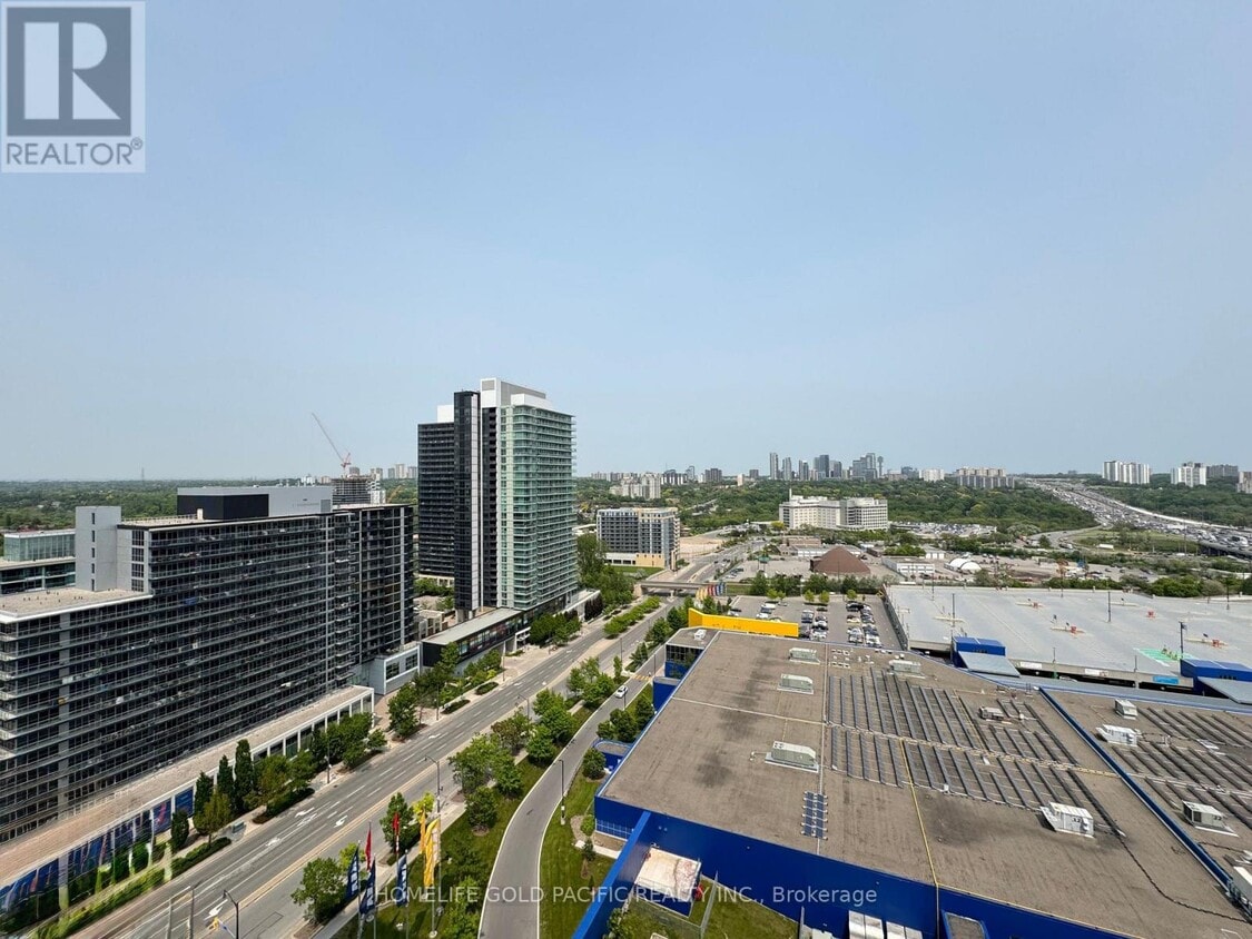 Building Photo - 121 McMahon Dr