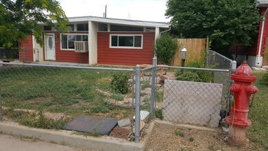 Building Photo - 406 Oriole Rd