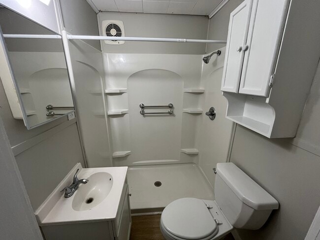 Foto del edificio - 2319 G Ave