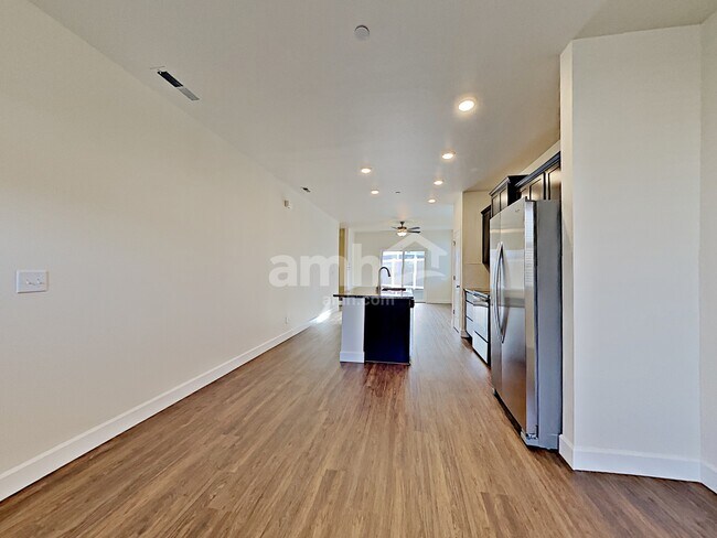 Foto del edificio - 10628 136th St Ct E