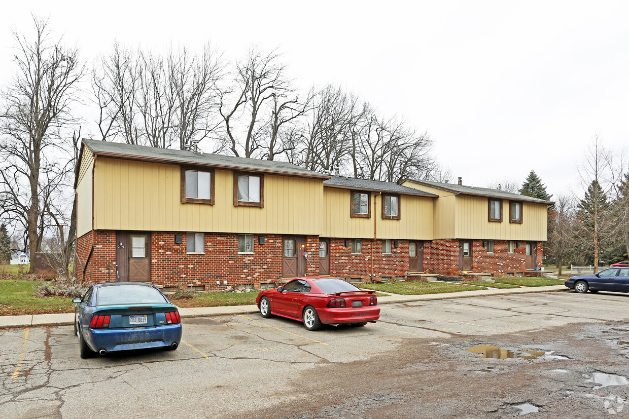 Primary Photo - Charbridge Arbor Apartments