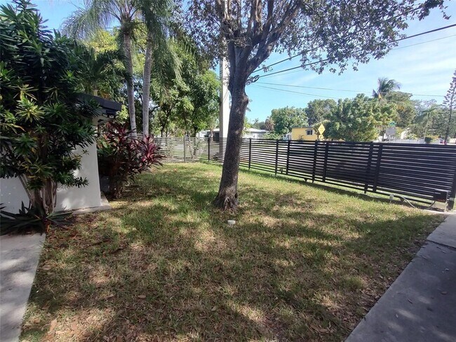 Foto del edificio - 720 SW 2nd Ave