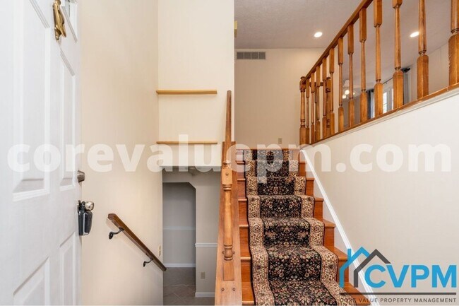 Foto del edificio - 7717 Baggins Rd