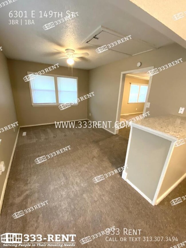 Building Photo - 6301 E 149th St