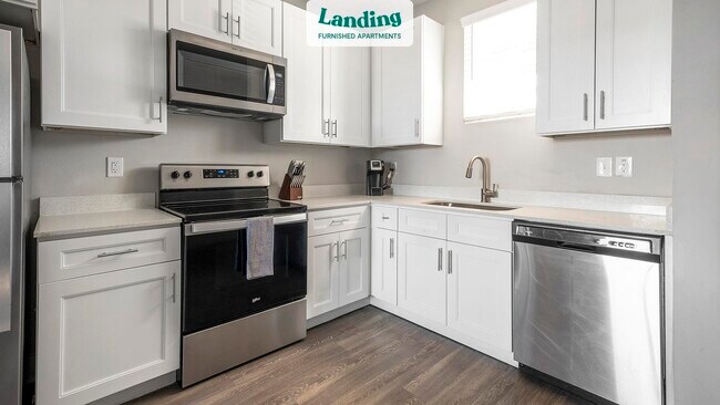 Foto del edificio - 1720 Crestdale Dr