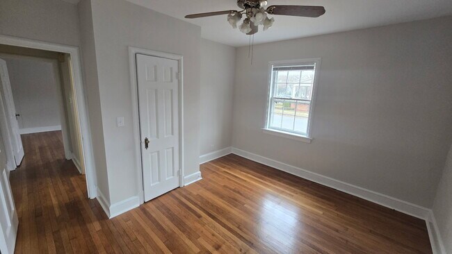 Foto del edificio - 4418 Cutshaw Ave