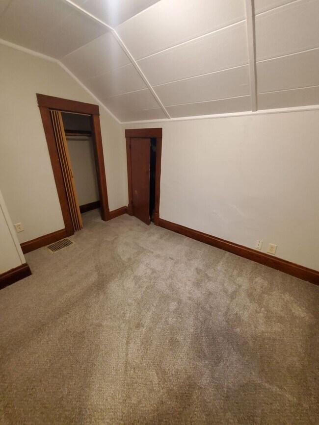 Foto del edificio - 3 Bedroom 1.5 bathroom Single Family