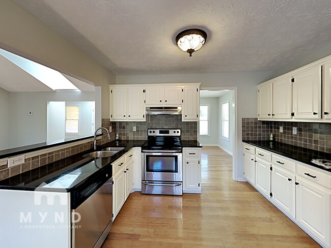 Building Photo - 1575 Wynfield Dr