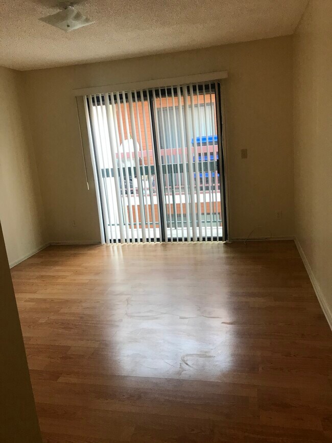 3rd bedroom - 615 Raleigh St