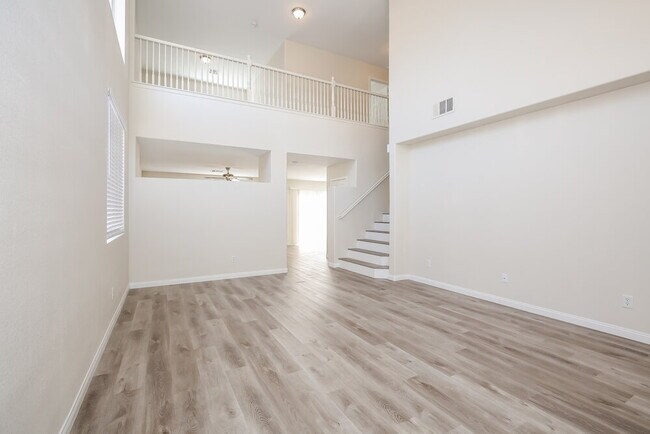 Foto del edificio - 4137 Catalan Sails Ave