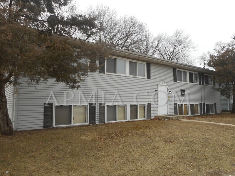 4861 Tama St SE Unit 4, Marion, IA 52302 Condo for Rent in Marion, IA