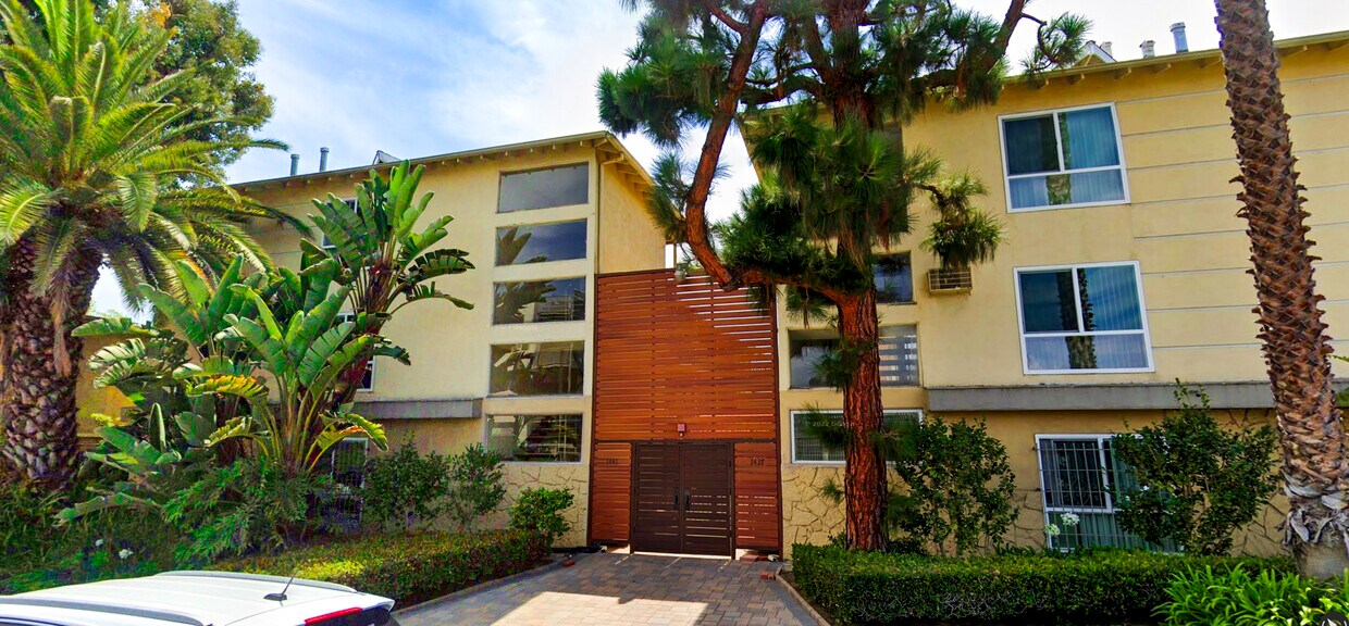 Foto principal - 1437 S Westgate Ave
