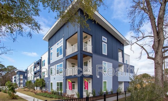 Photo - 610 S Kerr Ave House