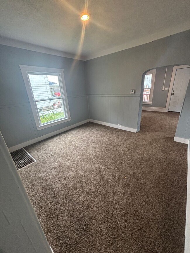 Foto del edificio - Updated 3 Bedroom Home in Akron!