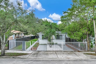 Building Photo - 173 NW 56th St