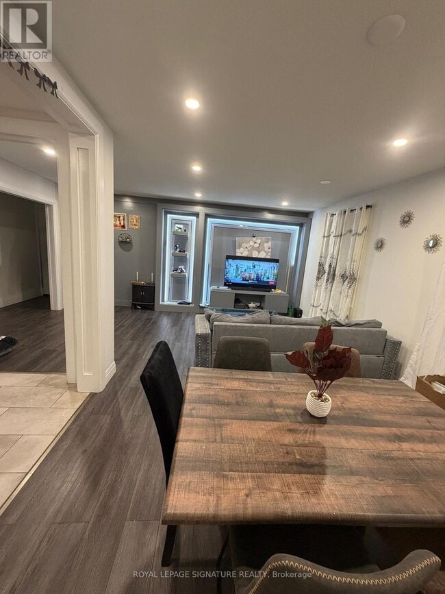 Building Photo - 44 Oren Blvd