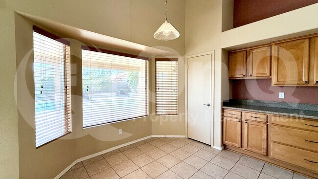 Foto del edificio - 1723 W Boston St