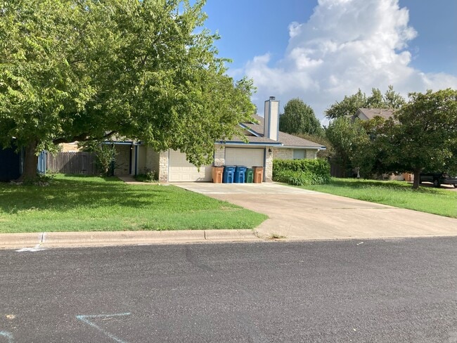 Building Photo - 7806-B Chimayo Cv.,