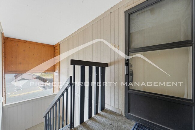 Foto del edificio - Great Condo with Central AC and Community Pool