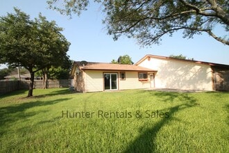 Building Photo - 1615 Beaver Trail
