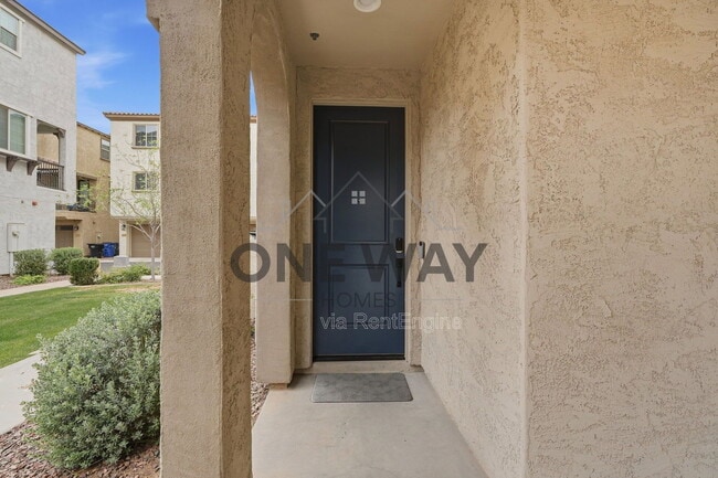 Building Photo - 1685 E Chelsea Ln