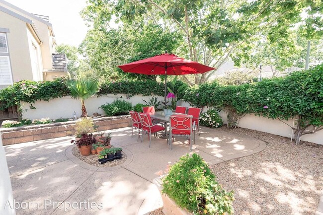 Building Photo - 3 br, 2.5 bath House - 4286 Delacroix Court